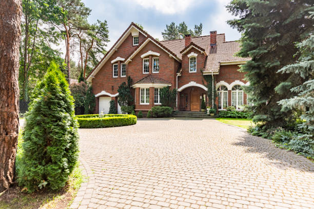 Best Best Driveway Pavers  in Briarcliff Manor, NY